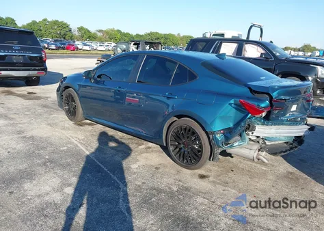 2025 Toyota Camry Le z USA, uszkodzony, nr VIN 4T1DAACK7SU616741